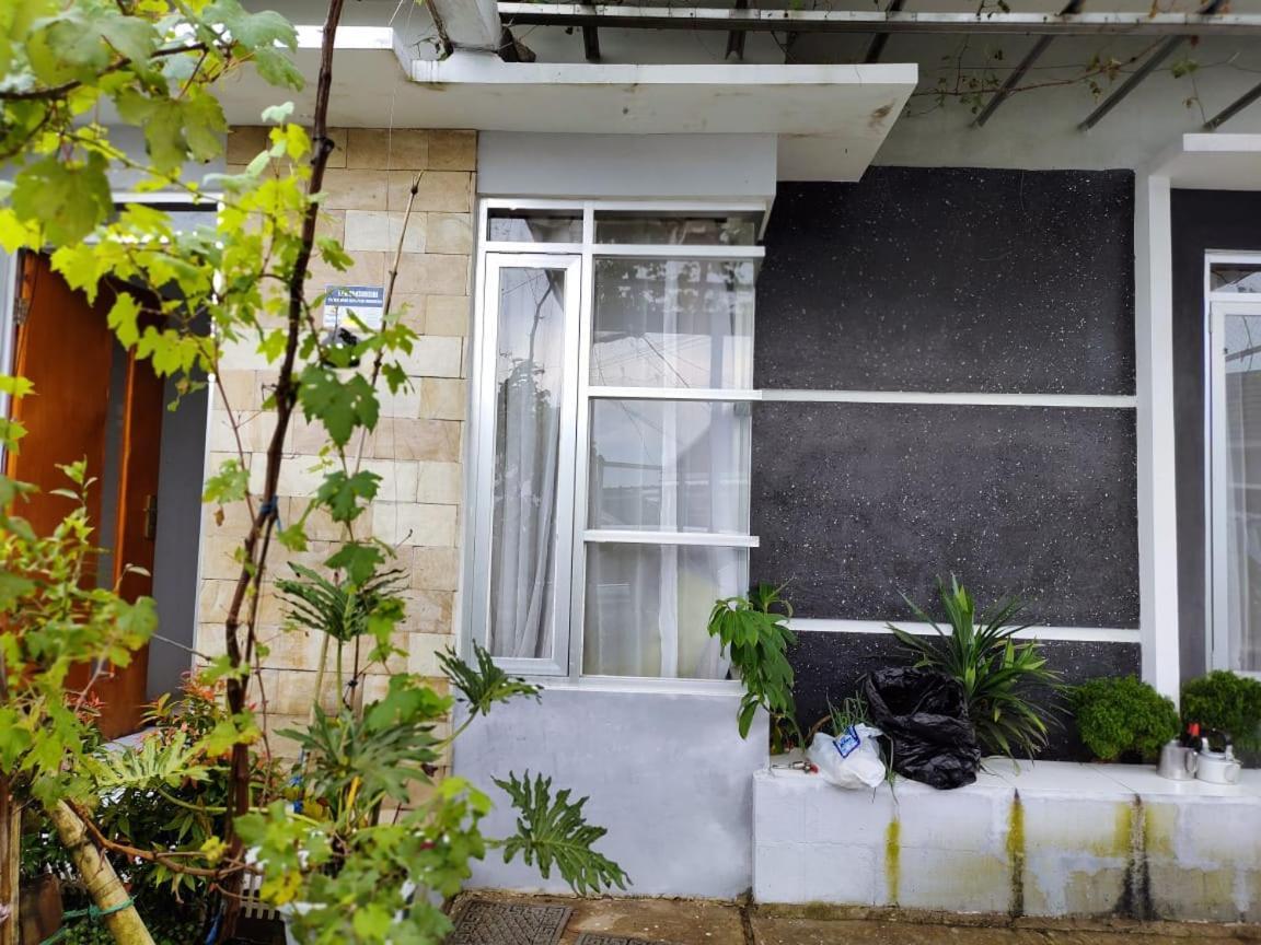 Homestay Srikandi Garut Luaran gambar